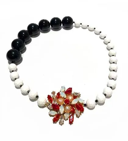 2000s miu miu CRYSTAL Medallion PENDANT PEARL Stone NECKLACE
