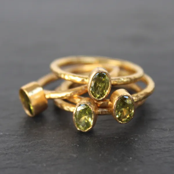 Nara Ring - 24k Gold Dipped Green Peridot Crystal Solitaire Stackable Ring